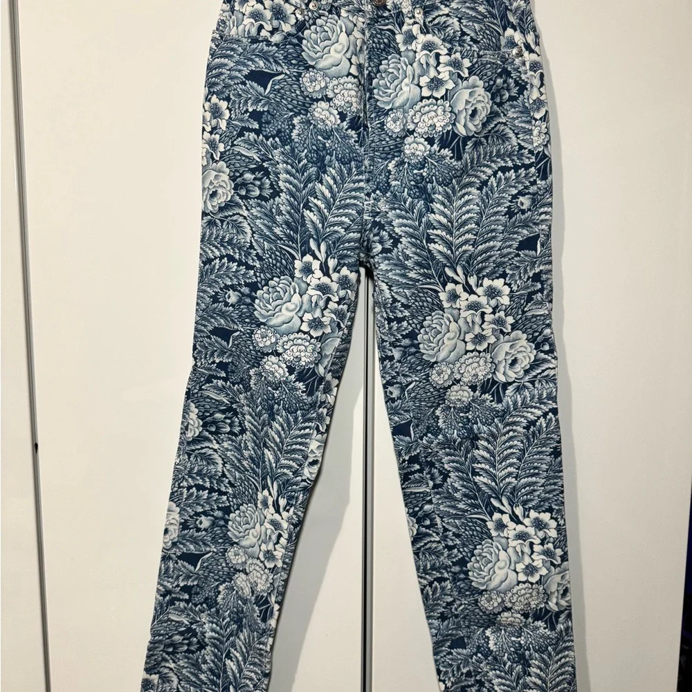 Vintage Ralph Lauren size 26 Floral Patterned Pants in Blue and White high rise - Picture 7 of 12